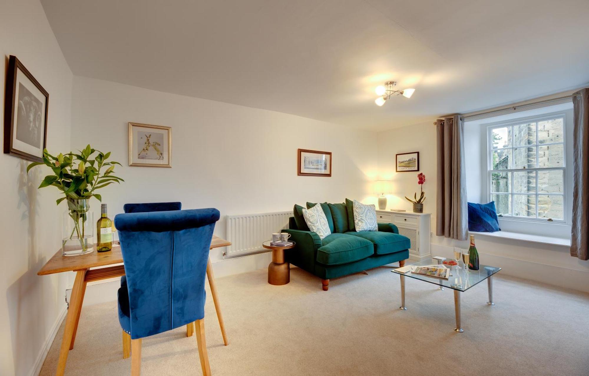 Lionsgate View - Luxury Apartment Opposite Alnwick Castle Exterior photo